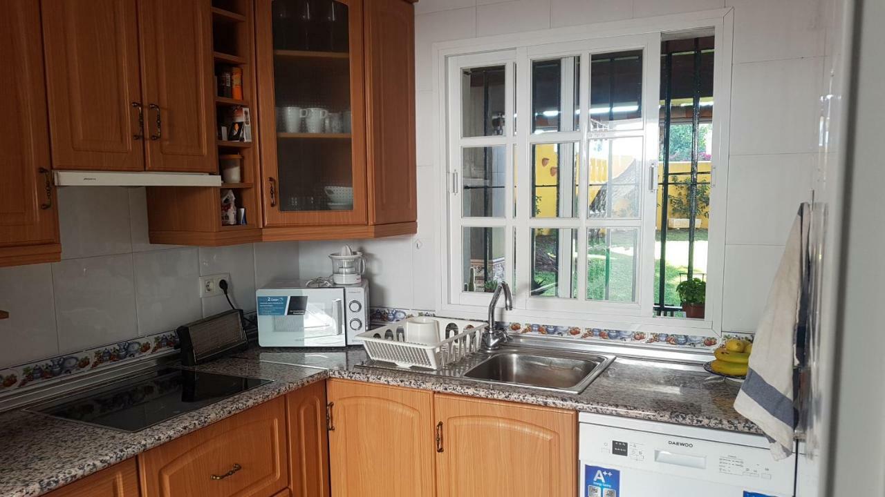 Chalet La Barrosa A 800 Mts Playa Chiclana de la Frontera Ngoại thất bức ảnh